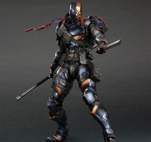 Mua bán  PLAY ARTS KAI DEATHSTROKE FAKE